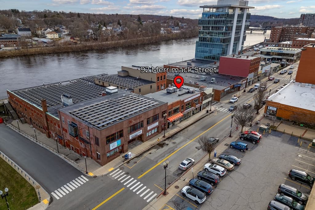 92 Merrimack photo 5