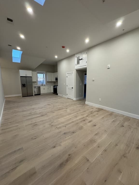 9 Everett St. #7 photo 5