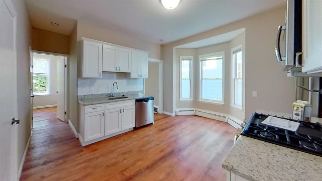 119 George St. #1