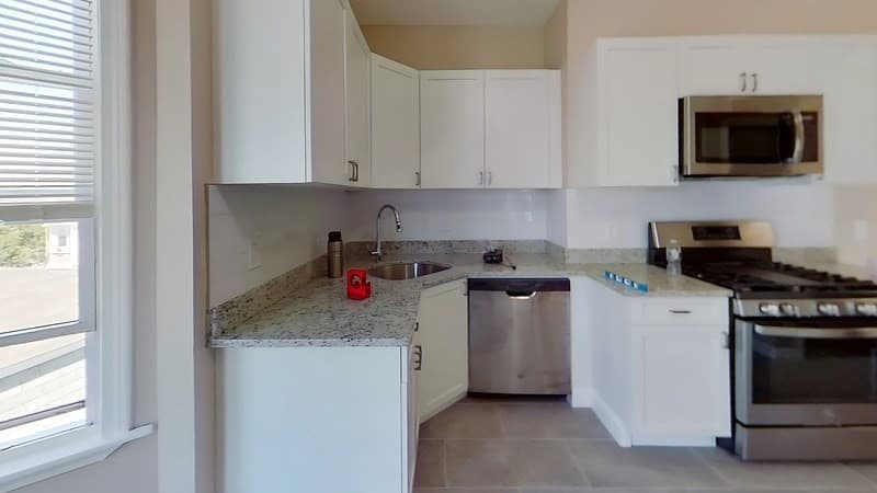 119 George St. #3 photo 2