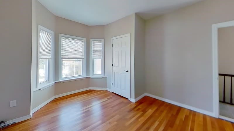 119 George St. #3 photo 3