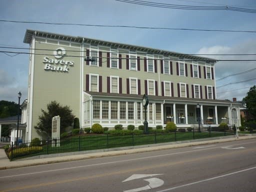 6 N Main St #204