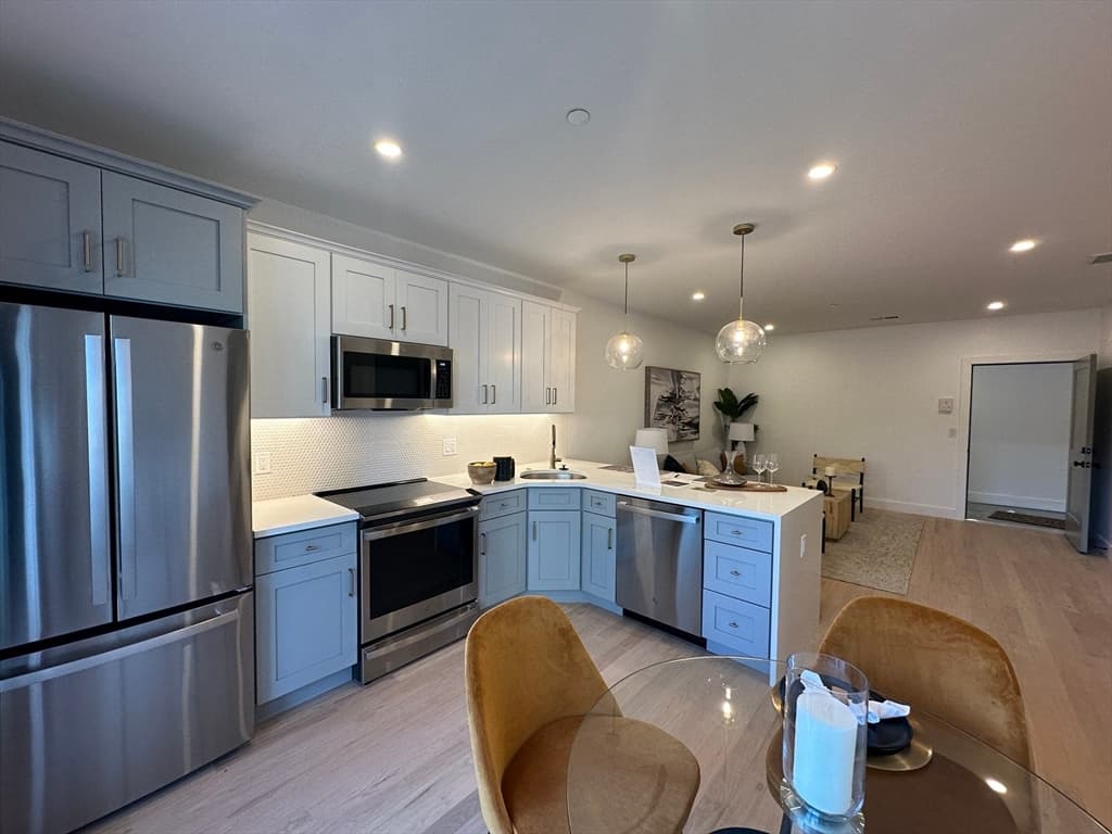 52 Withington Street #4 photo 5