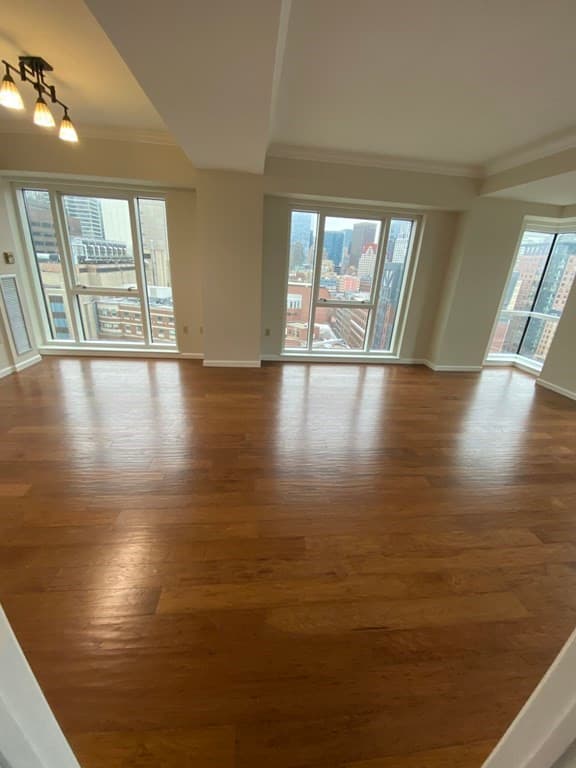 1 Nassau Street #1605 photo 3