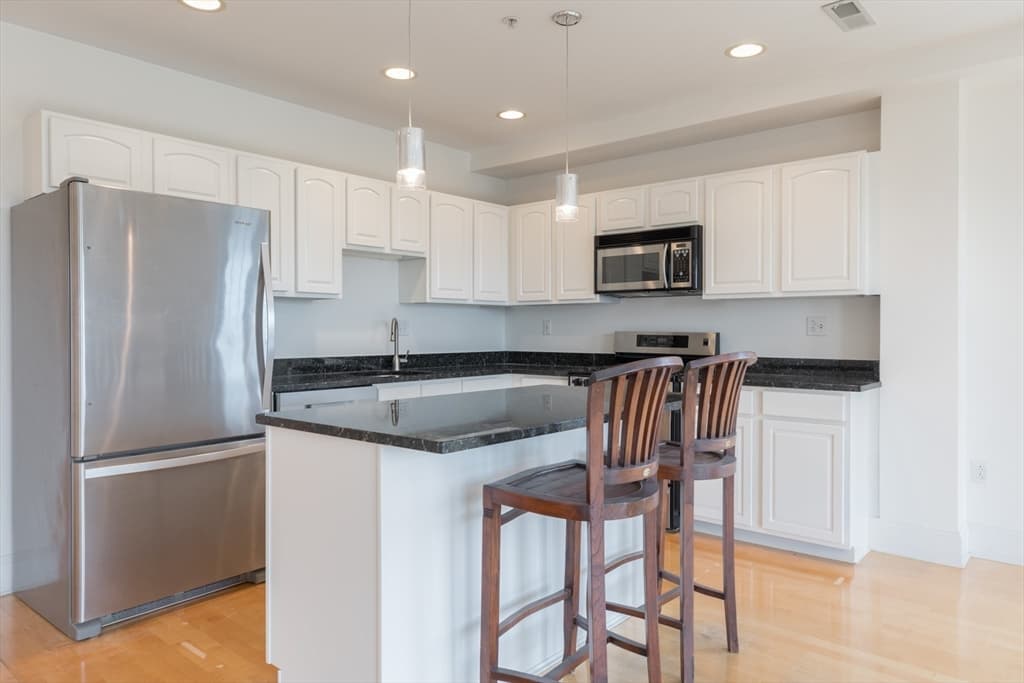 1306 Columbia Rd #5A photo 4