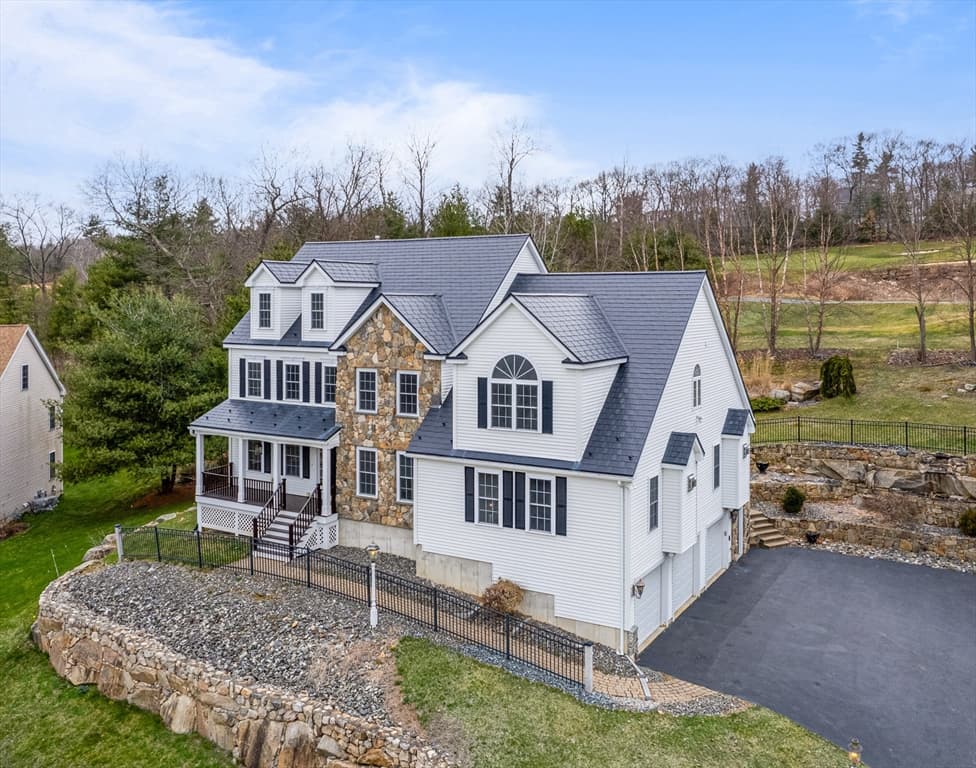 253 Shining Rock Dr photo 5