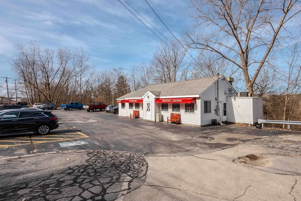 286 Southbridge Street photo 2