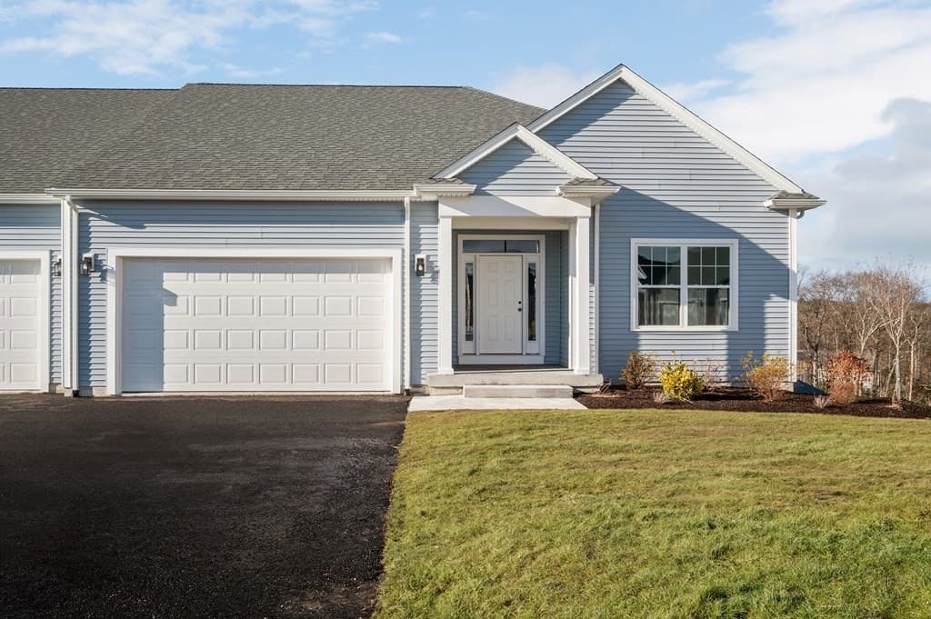 41 Crestwood Circle #48