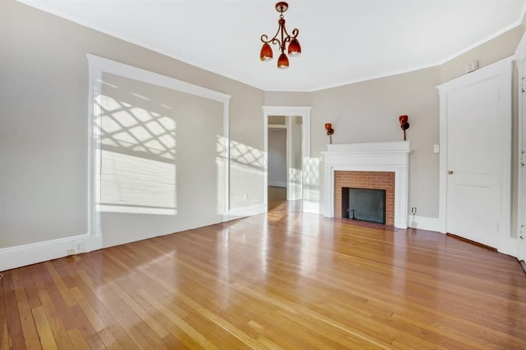 1783 Massachusetts Ave #2