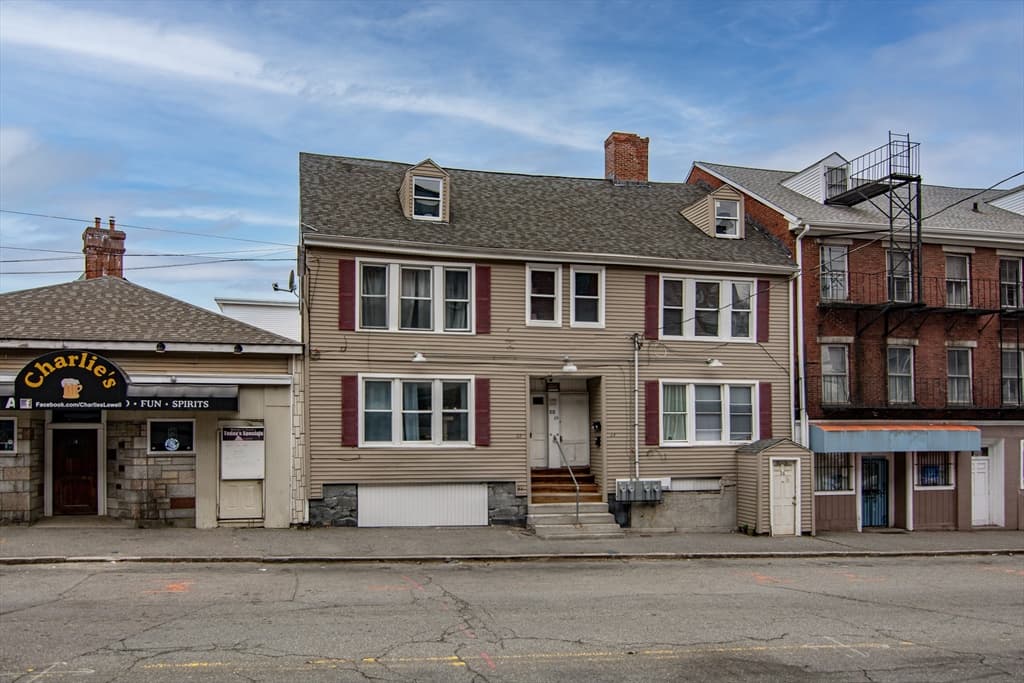 26 Cabot St photo 3