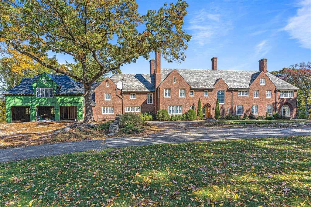 33 Bullard Rd