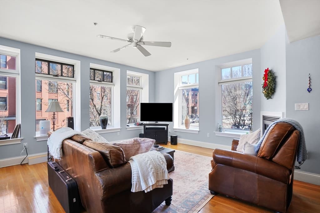 453 Massachusetts Ave. #9