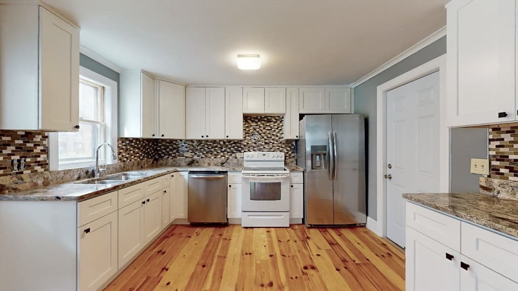 36 Union St photo 3
