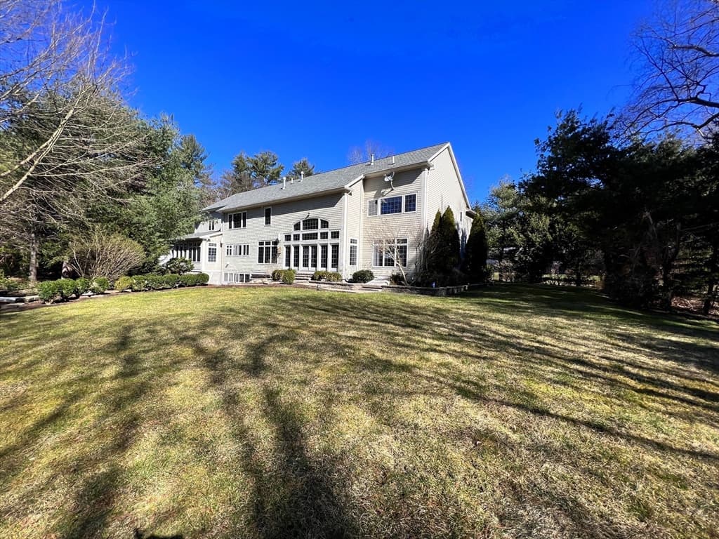 7 Rockport Rd photo 3
