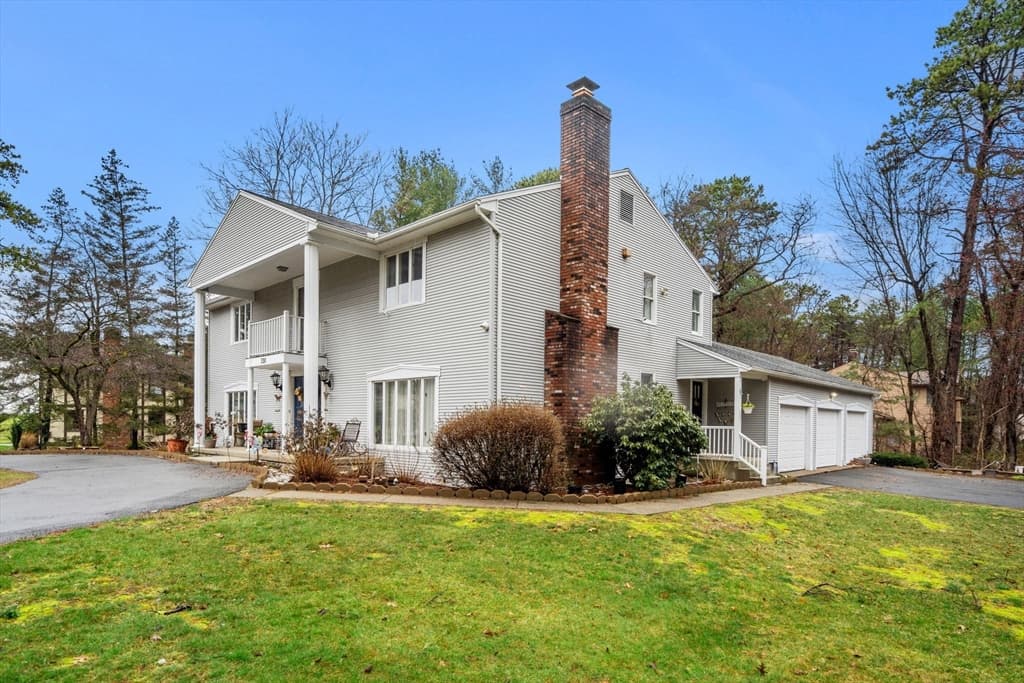 591 Pinewood Drive