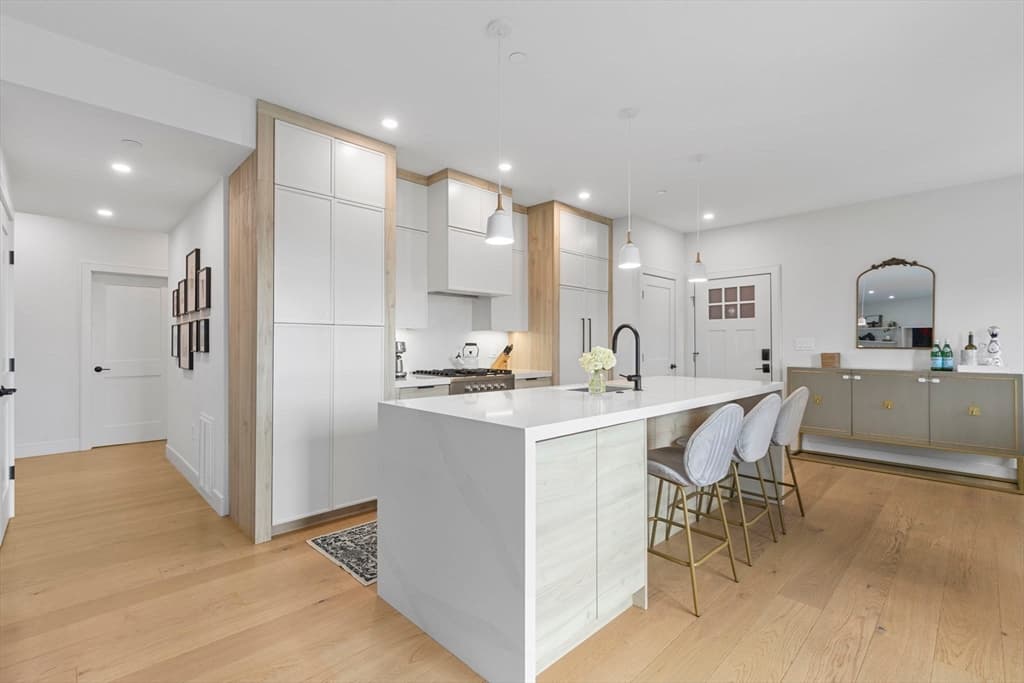 4 Payne St #1 photo 4