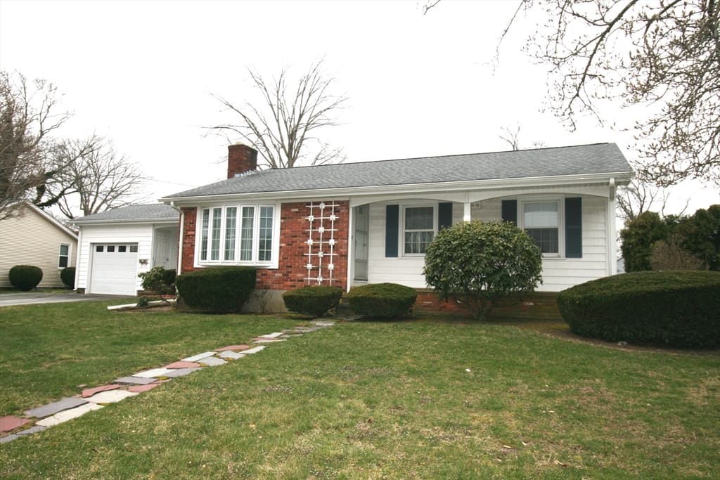 74 Coolspring Dr