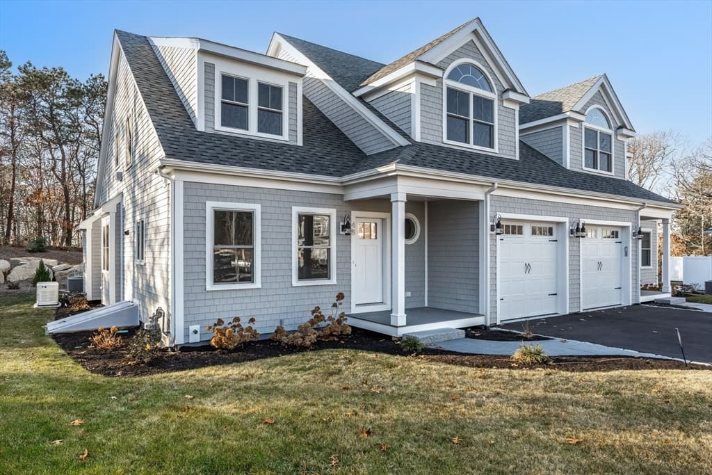 213 North Falmouth Hwy #4B photo 2