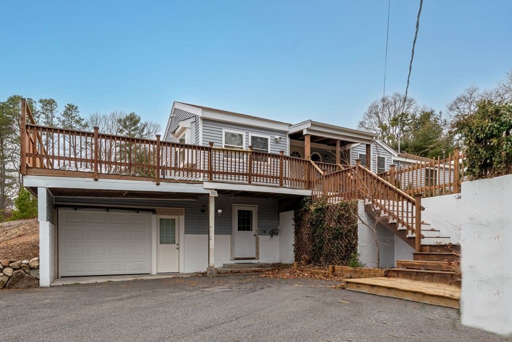 8 Sandpiper Ln photo 2