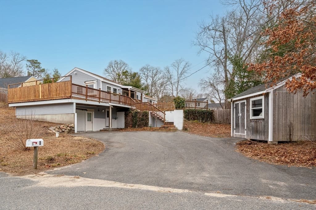 8 Sandpiper Ln photo 3