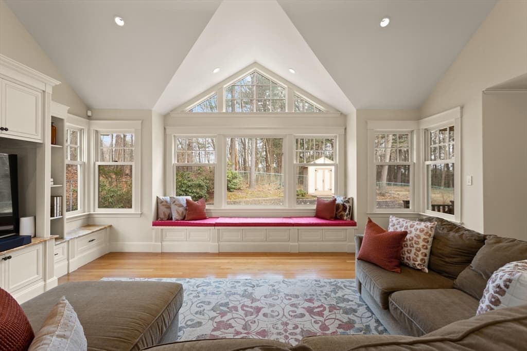 30 Oxbow Rd photo 4
