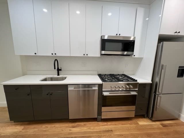 18 Grove St. #2