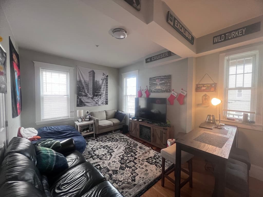 247 L Street #2 photo 5