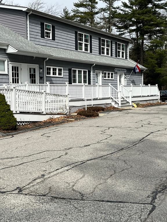 435 Furnace Street #2 photo 2