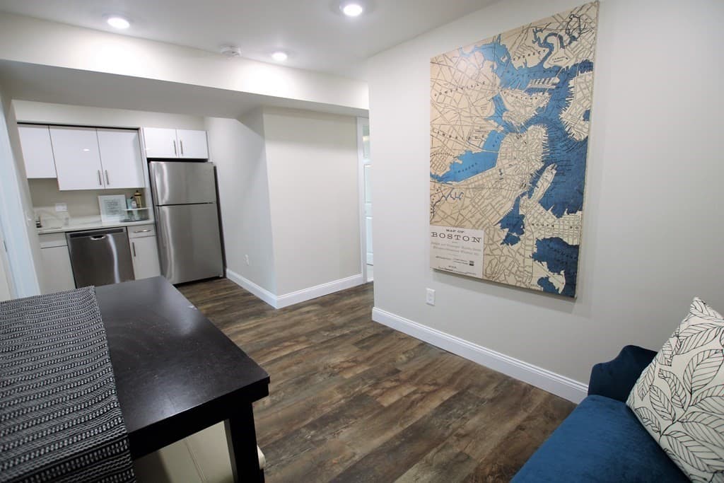 59 Strathmore Rd. #1