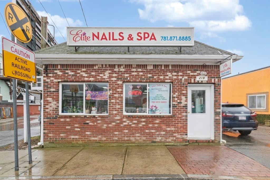 219 North Ave