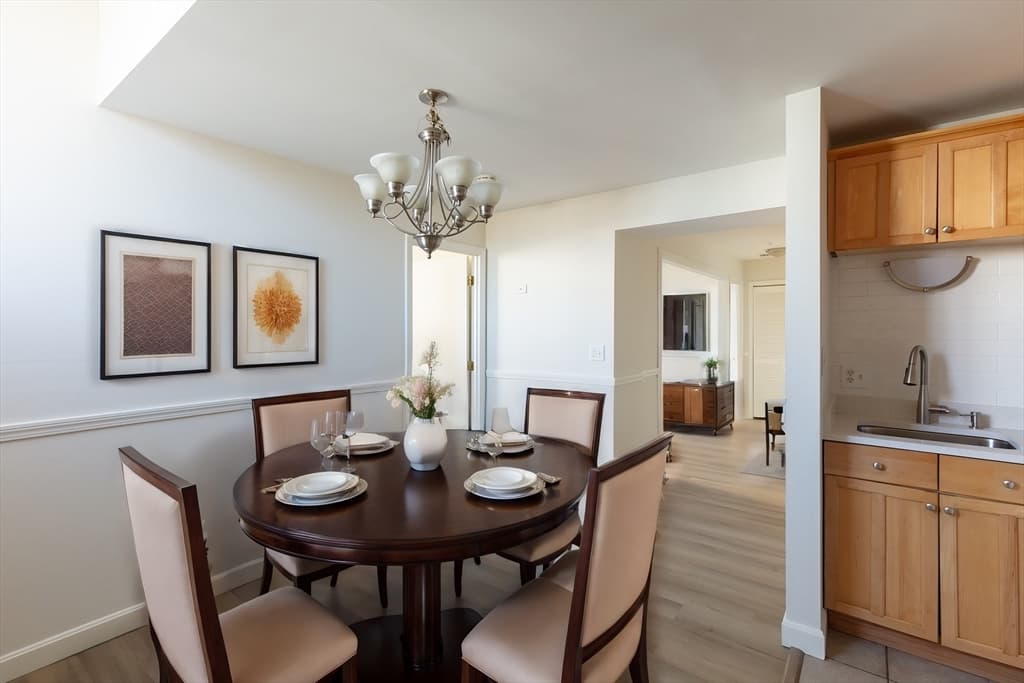 14 Locust St #2C photo 5