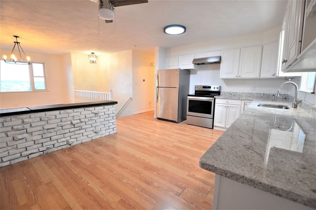 181 Lincoln St. #2