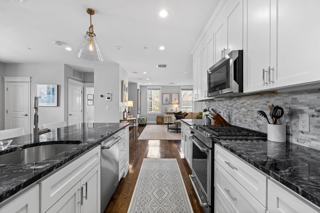 57 L Street #6 photo 3