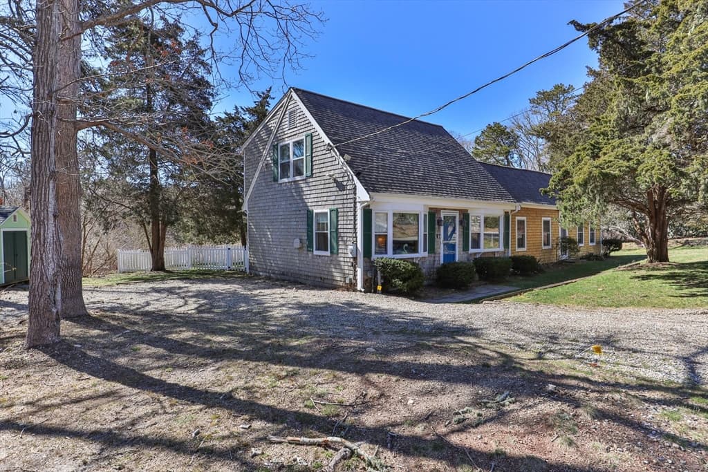 153 Long Rd photo 2