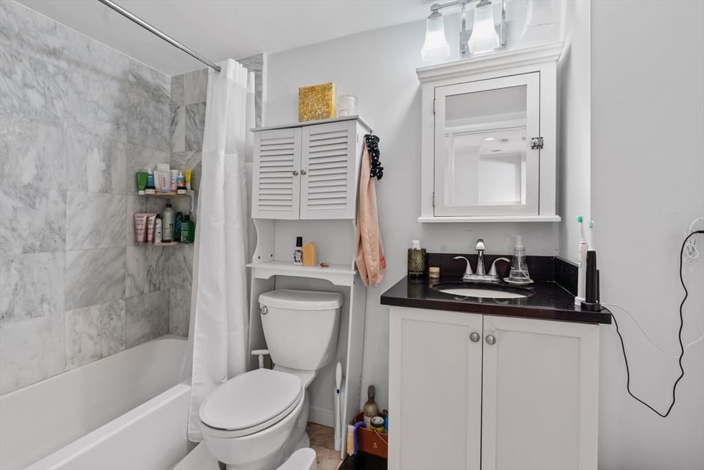 5-7 Burrill Place photo 3