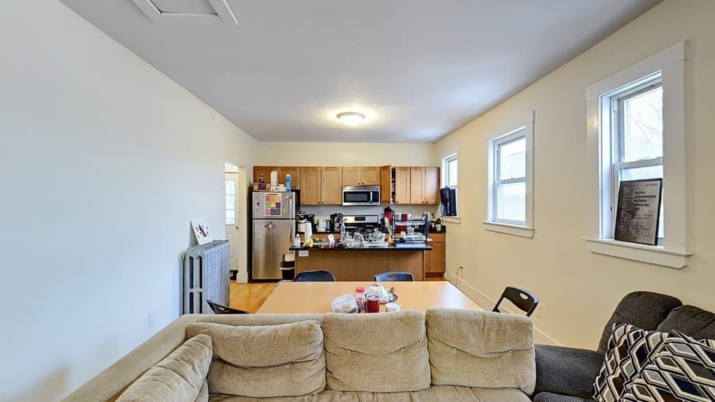 95 Hillside Street #3