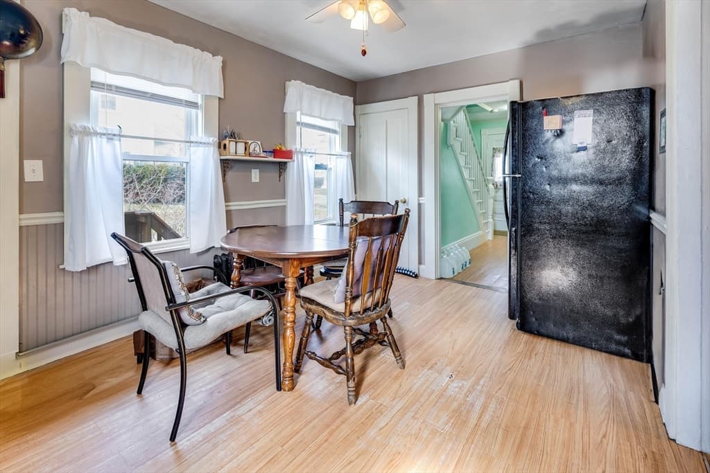 13 Washington Ave photo 5