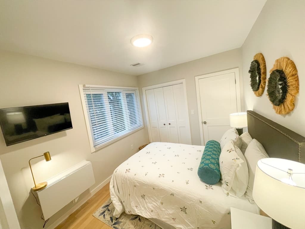75Furnishe Thorndike #2A photo 5