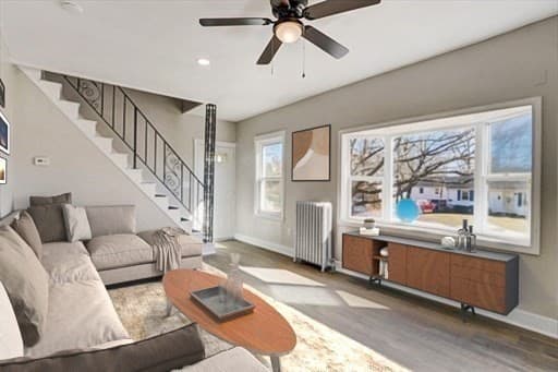 46 Thayer St photo 2