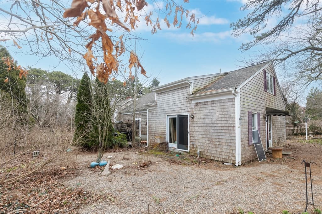 22 Glendale photo 4