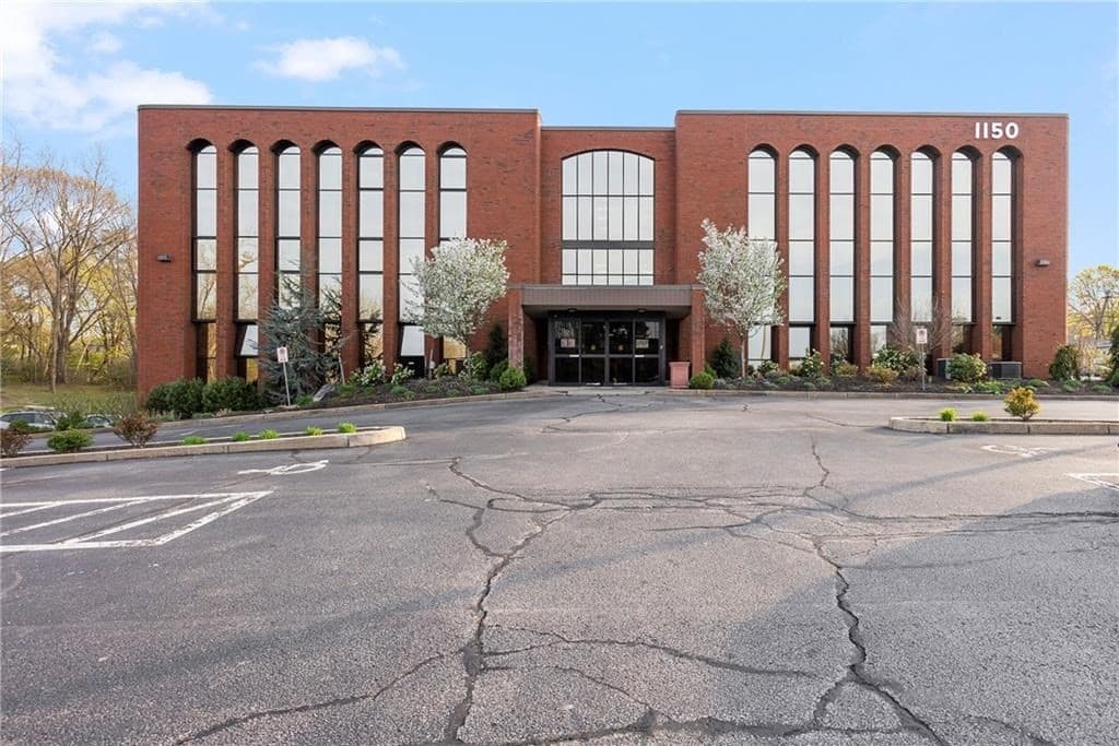 1150 Reservoir Ave #301 photo 2