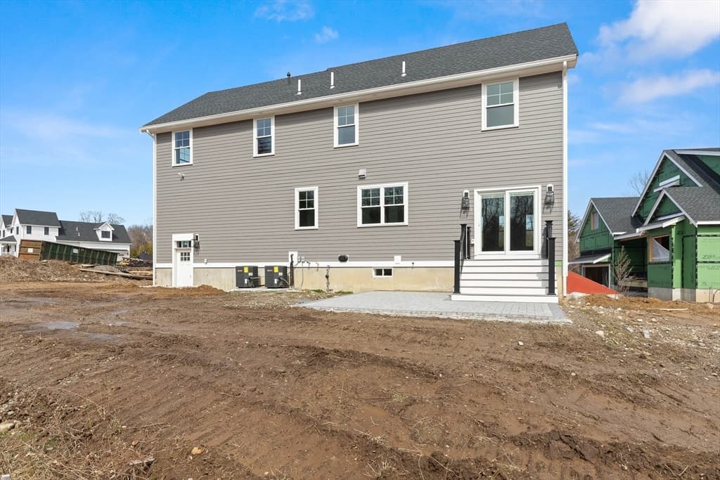 66 Parish Road #9 photo 4