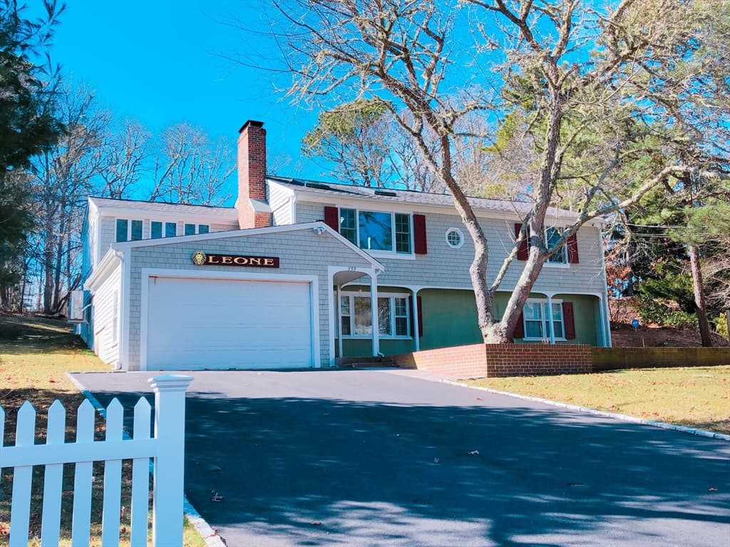 359 Lake Elizabeth Dr