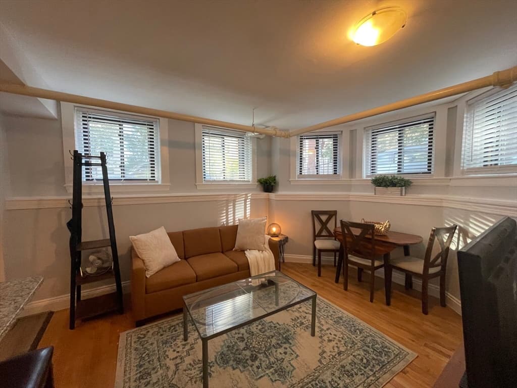 39 Glennville #71Furnish photo 2
