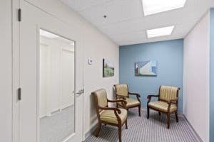 1842 Beacon St #404 photo 3