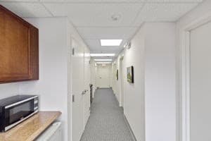 1842 Beacon St #404 photo 5