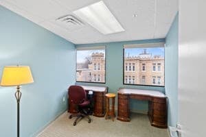1842 Beacon St #404 photo 4