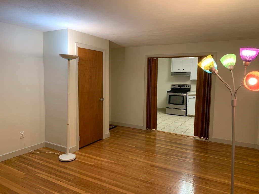 37 Montvale Ave #5 photo 2