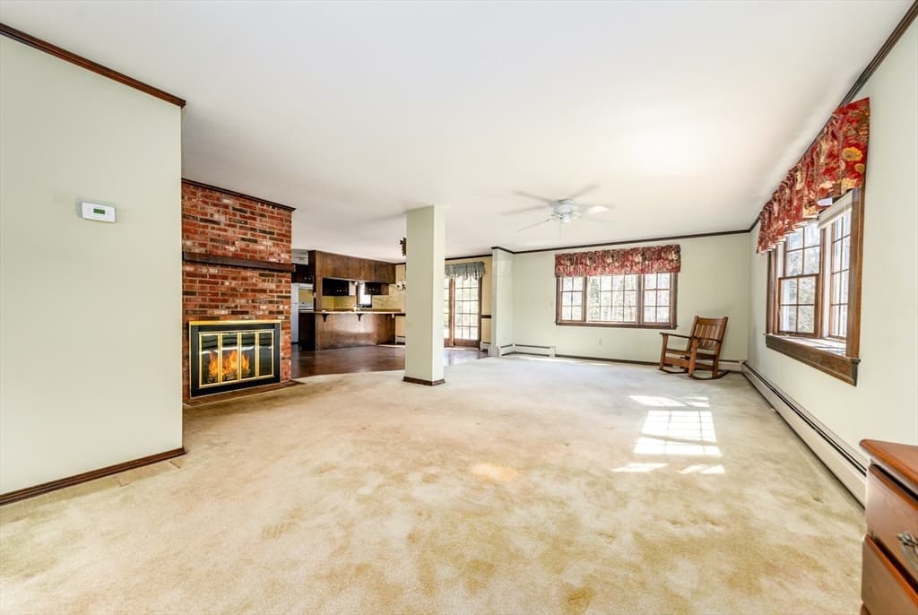104 Monomoy Cir photo 2