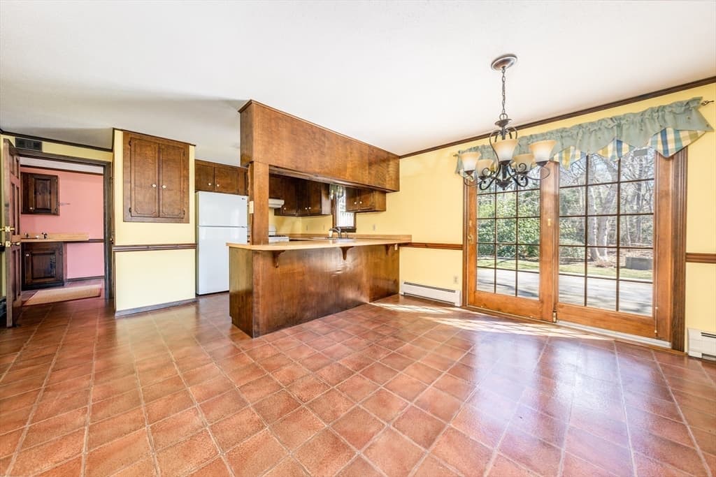 104 Monomoy Cir photo 3